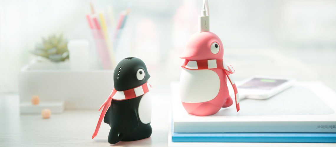 Bone Collection Maru Penguin Power 6700 Powerbank 6 month warranty applies Bone Collection