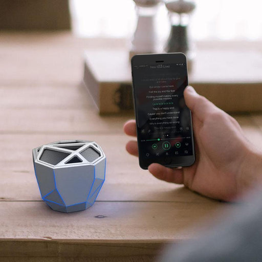 Xoopar GEO Wireless Bluetooth Speaker : Silver 12 month warranty applies Xoopar