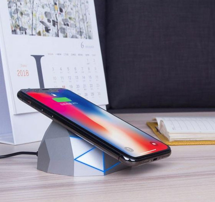 Xoopar GEO Speaker & Charging Dock Bundle -Silver Xoopar 
